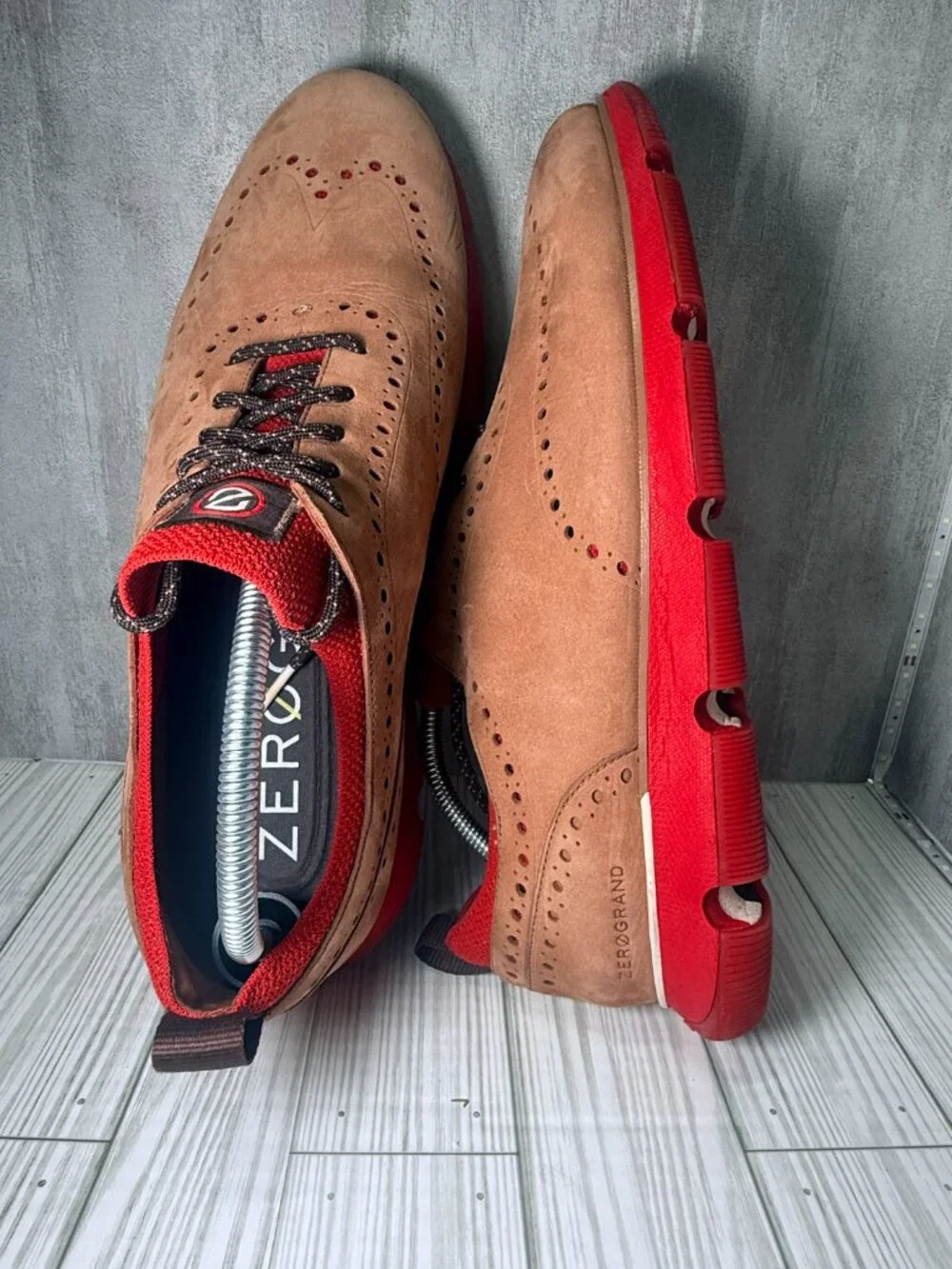 Cole Haan ZERØGRAND Wingtip Oxford Shoes Men's 13M Tan Suede Red C33628 EXCELLEN